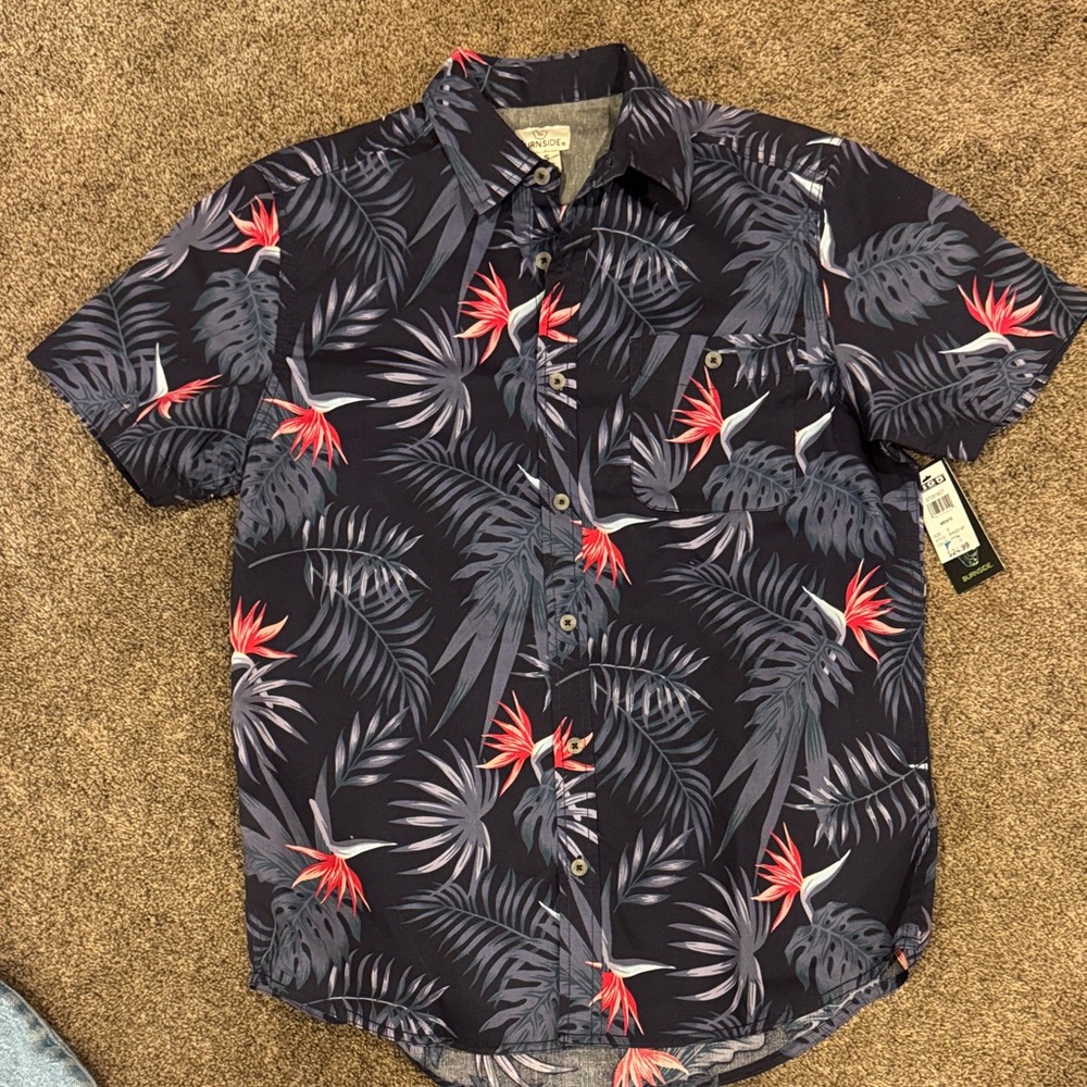 Burnside Men's Tropical Leaf Print Shirt - Black and Red